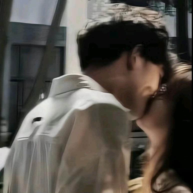 他