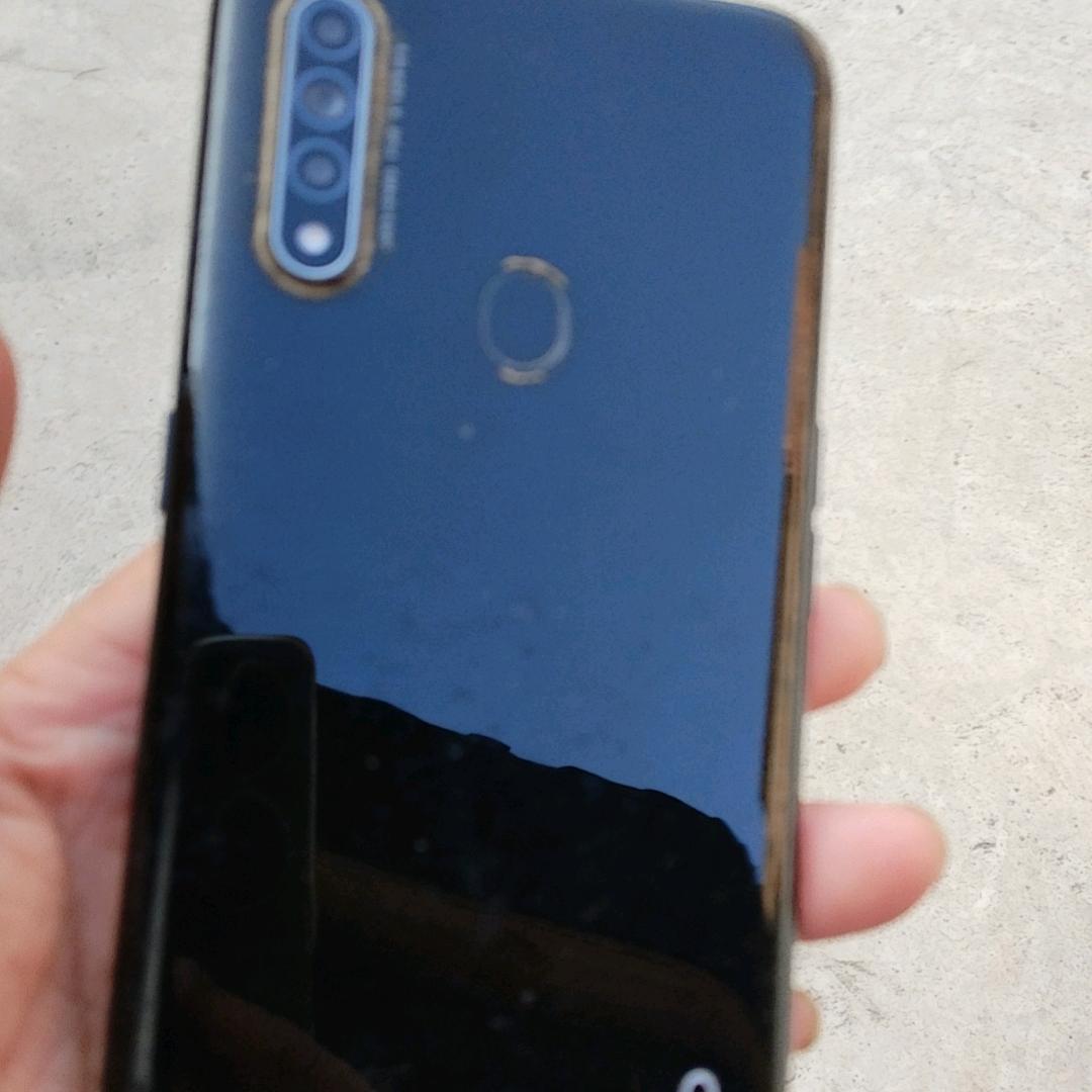 回收各种手机，电脑古币，旧衣服单身
