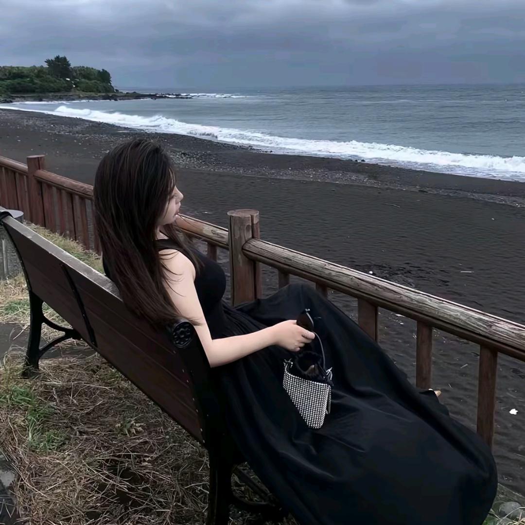 爱吃香菜ᶻ
