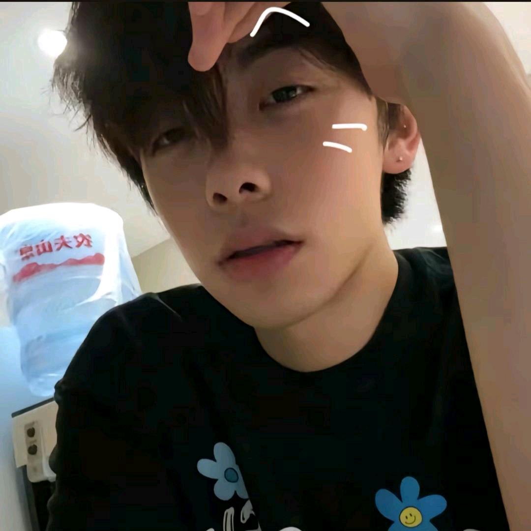 用户1