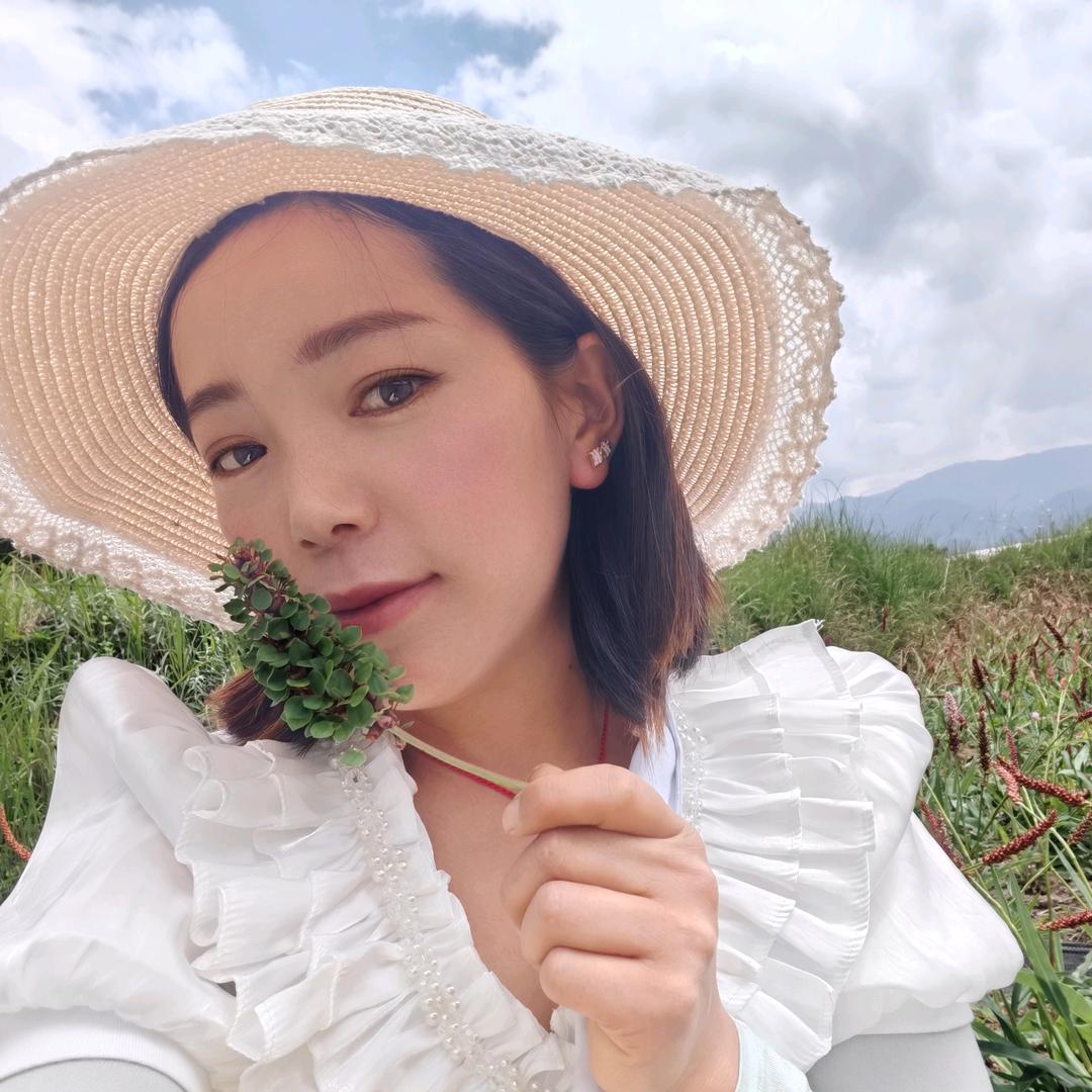 上进的小丽