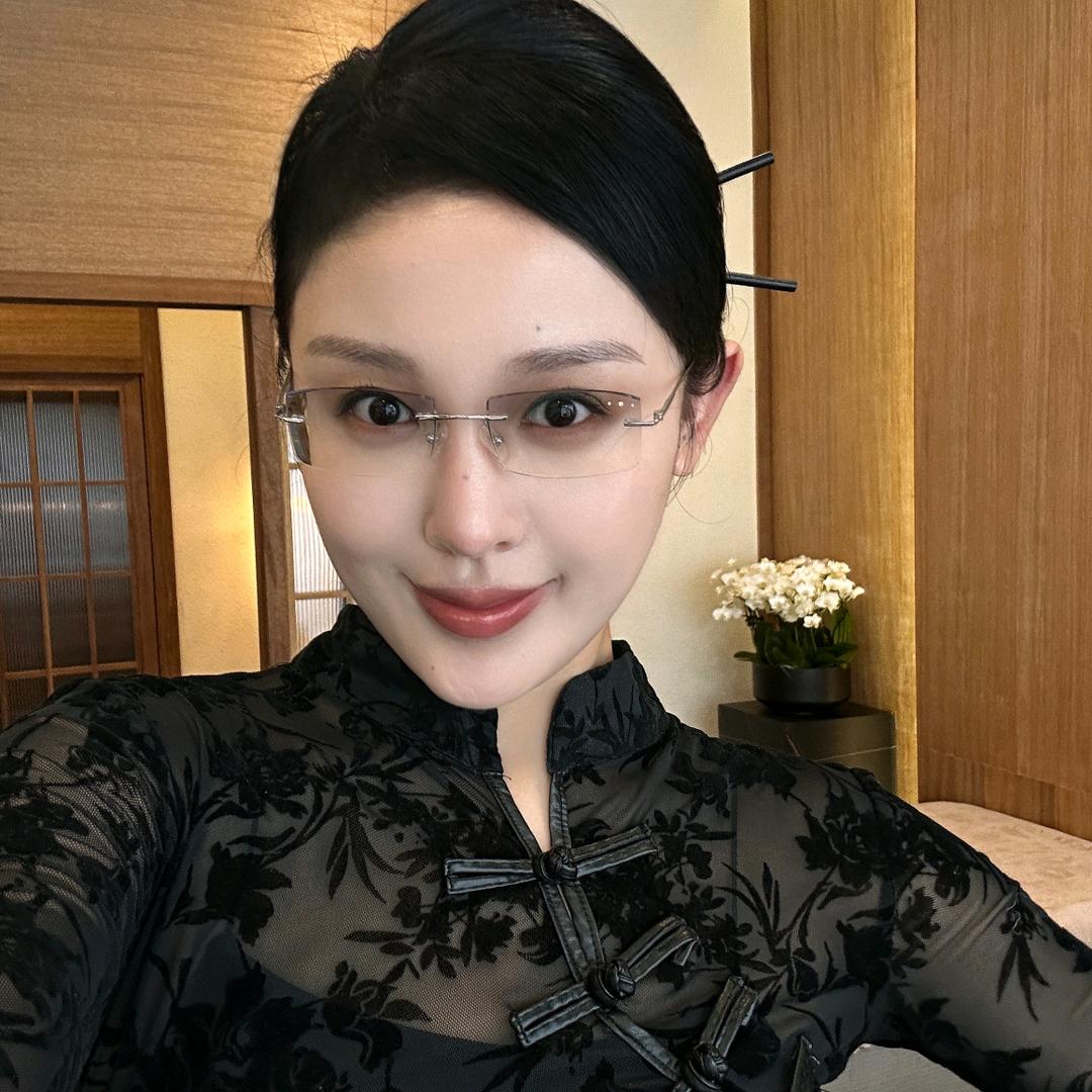 女王的私话小厨房（直播号🔍破烂女王）
