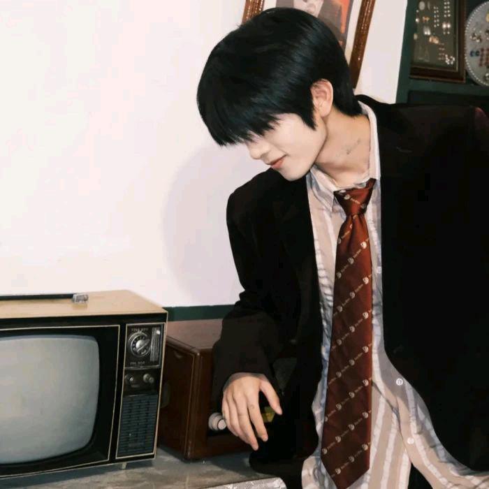 坠梦🇵🇸🕊️