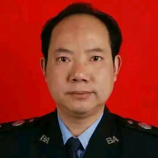 阳光达人：土家歌手阿富哥