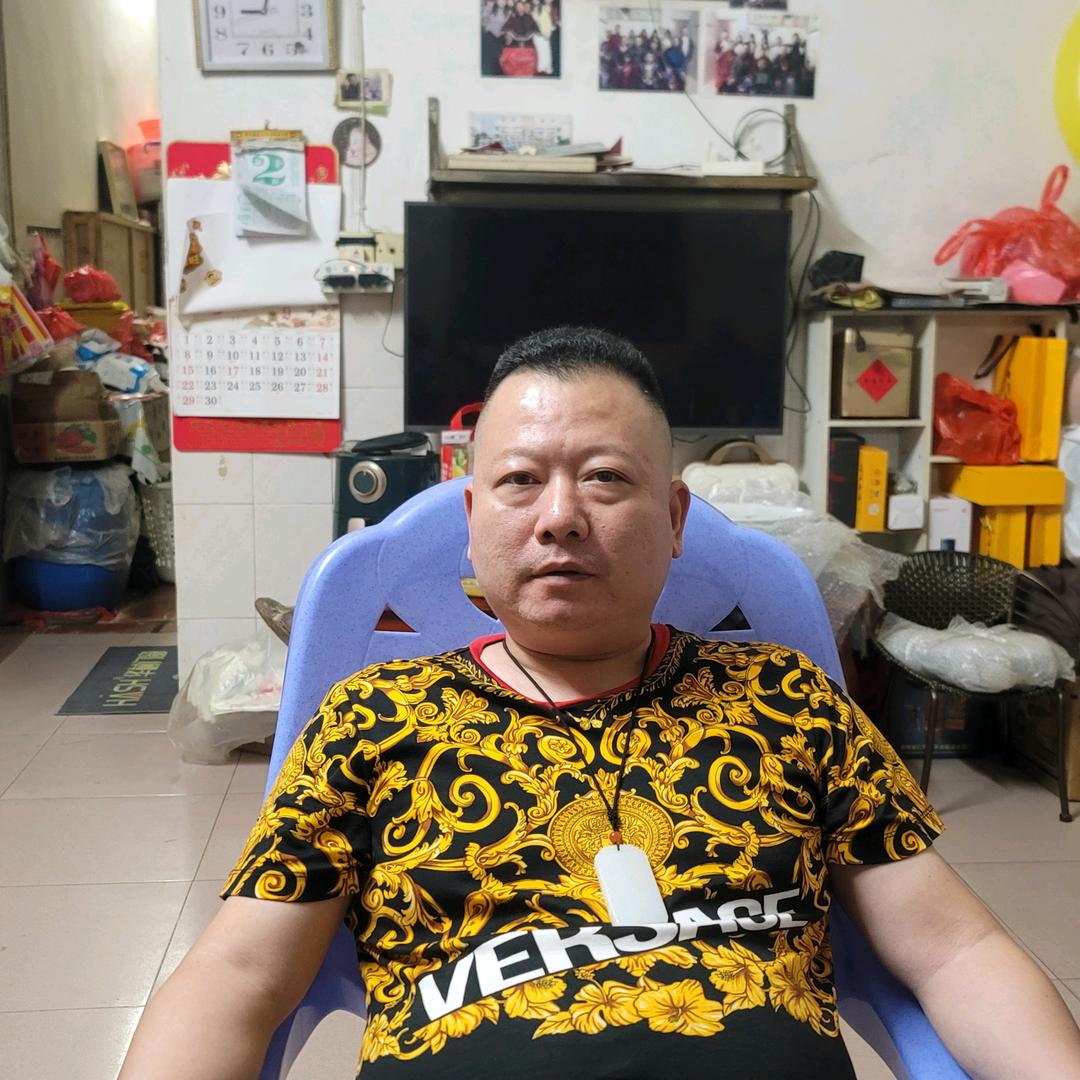 李英坎