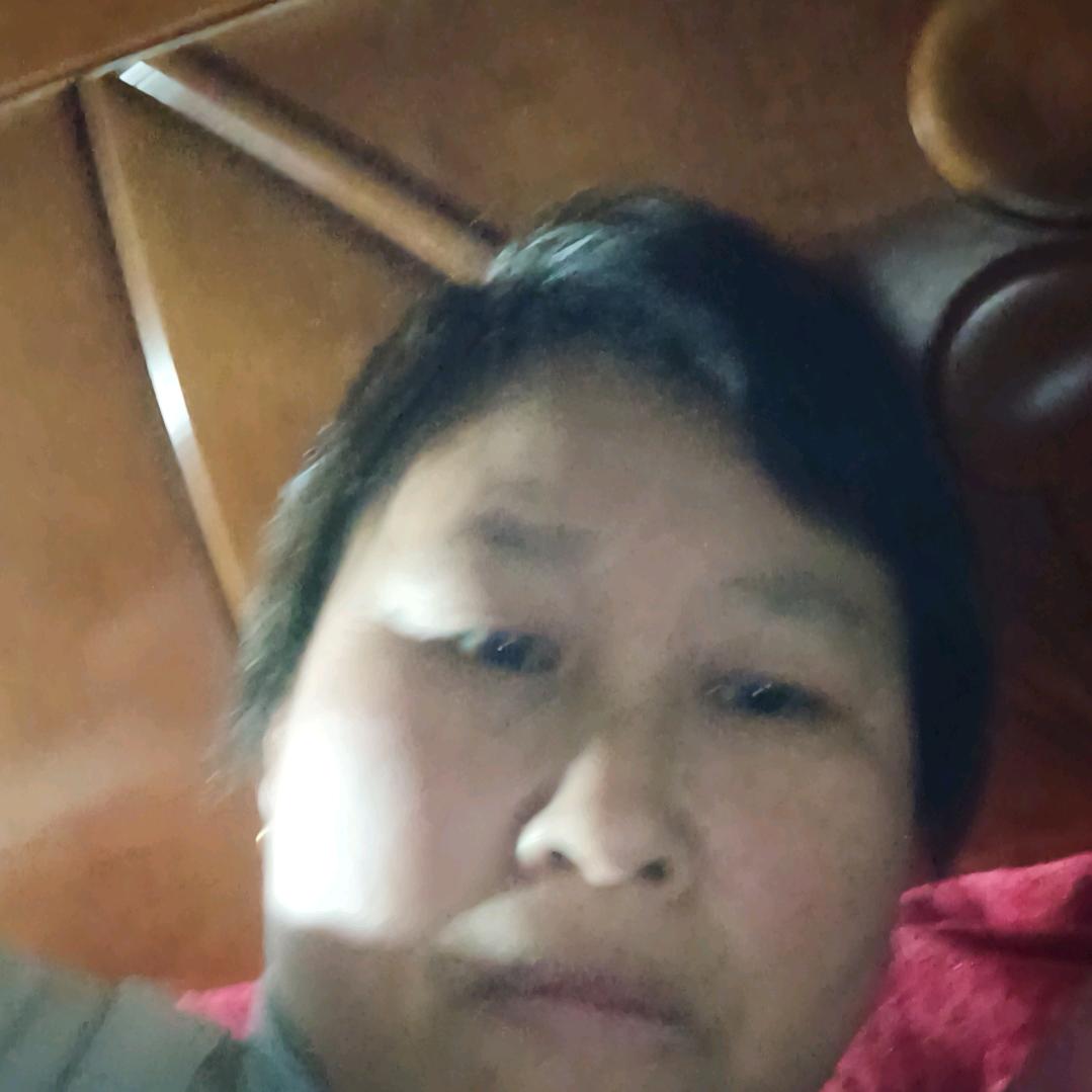 王小英
