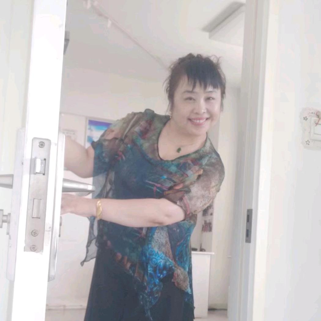 💃️胭脂香味💃️