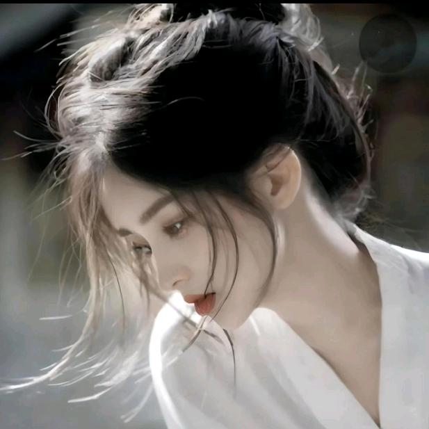碧露凝香