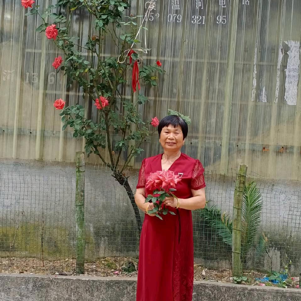 饶春芳