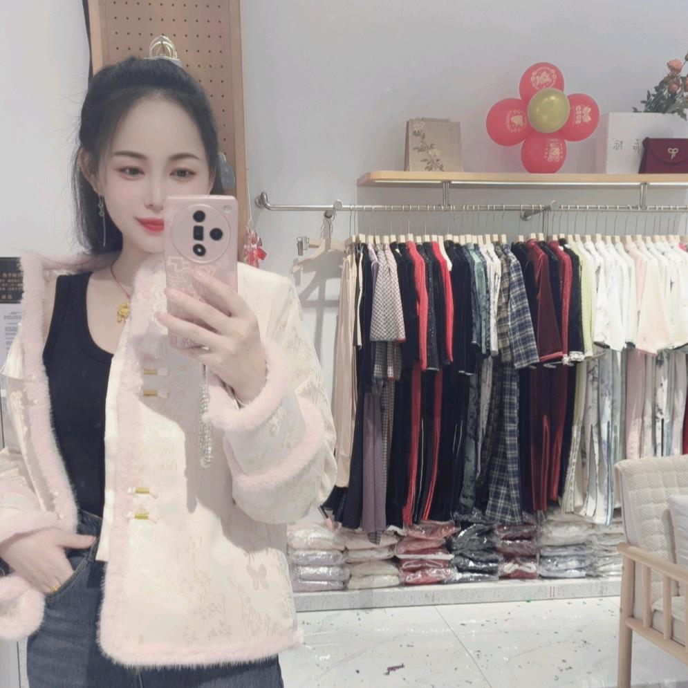 Sɪʟᴇɴᴛོ.🥀.敏敏