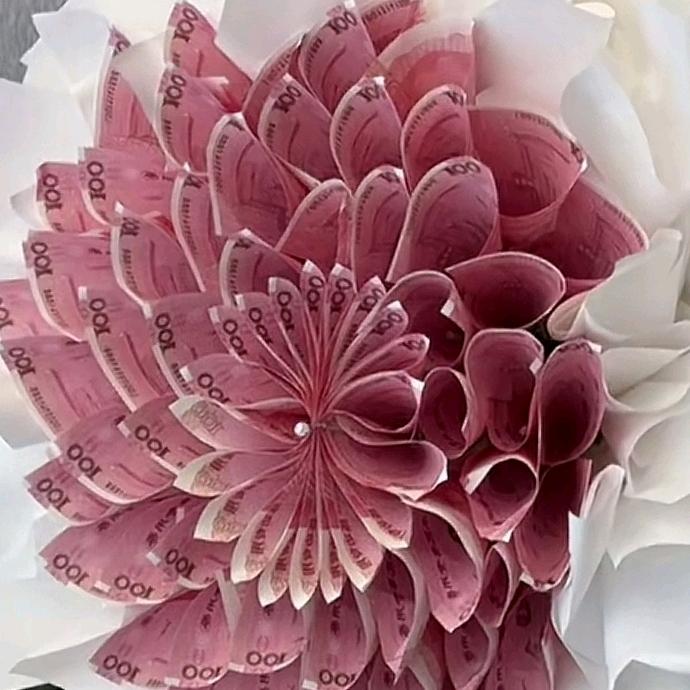 💞ꦿএ⁵²º᭄💕👑