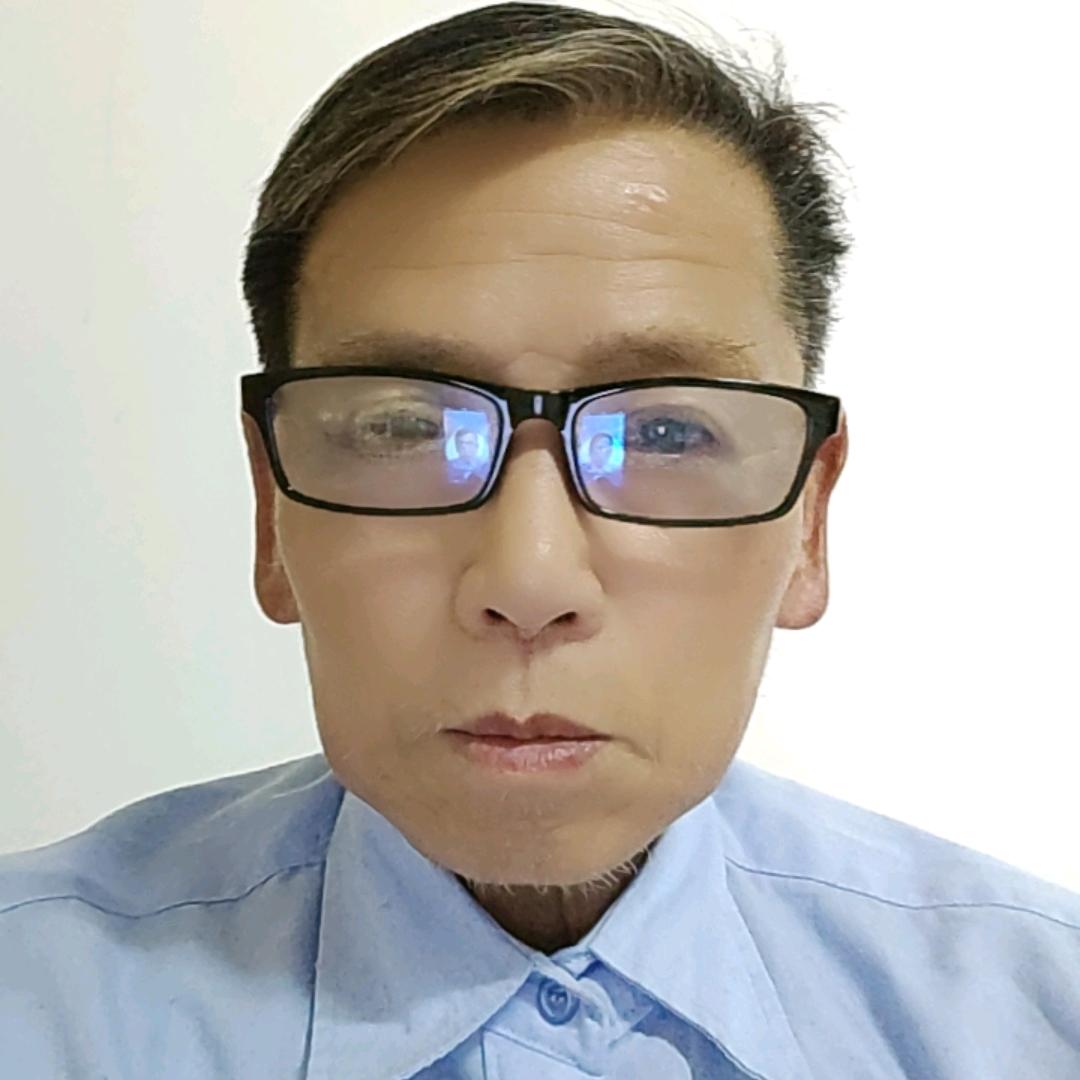 李国平