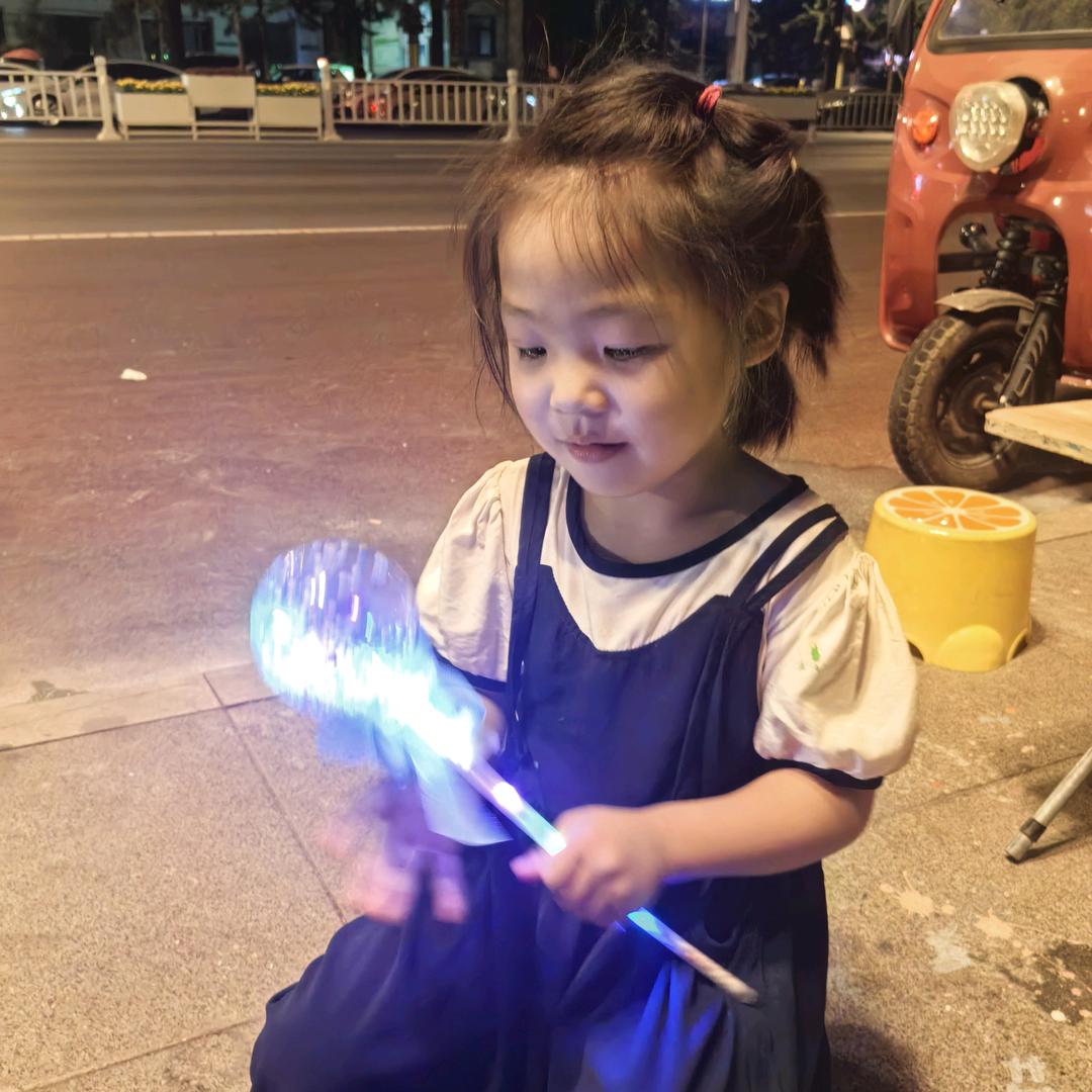 刘语欣的朋友圈@
