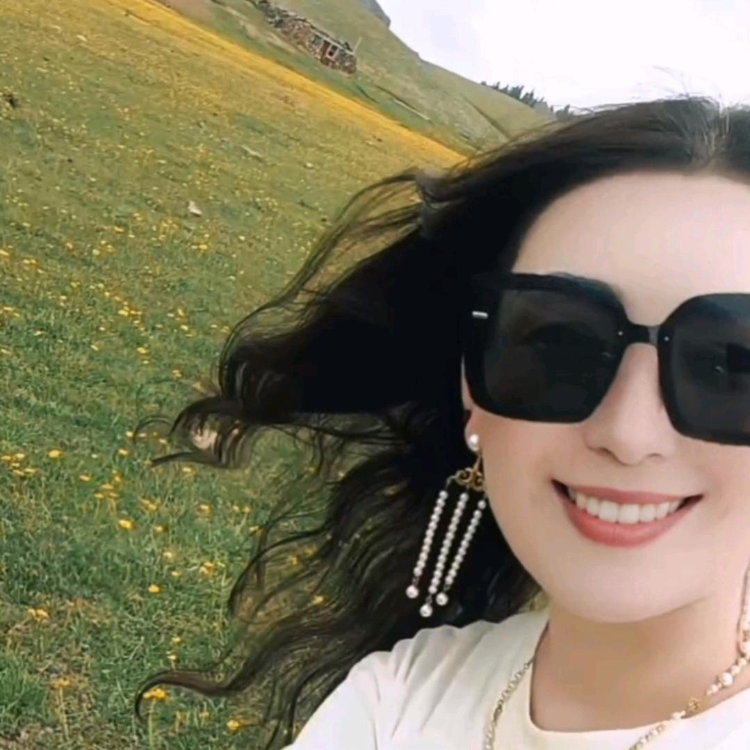 Mayıla: 🦋