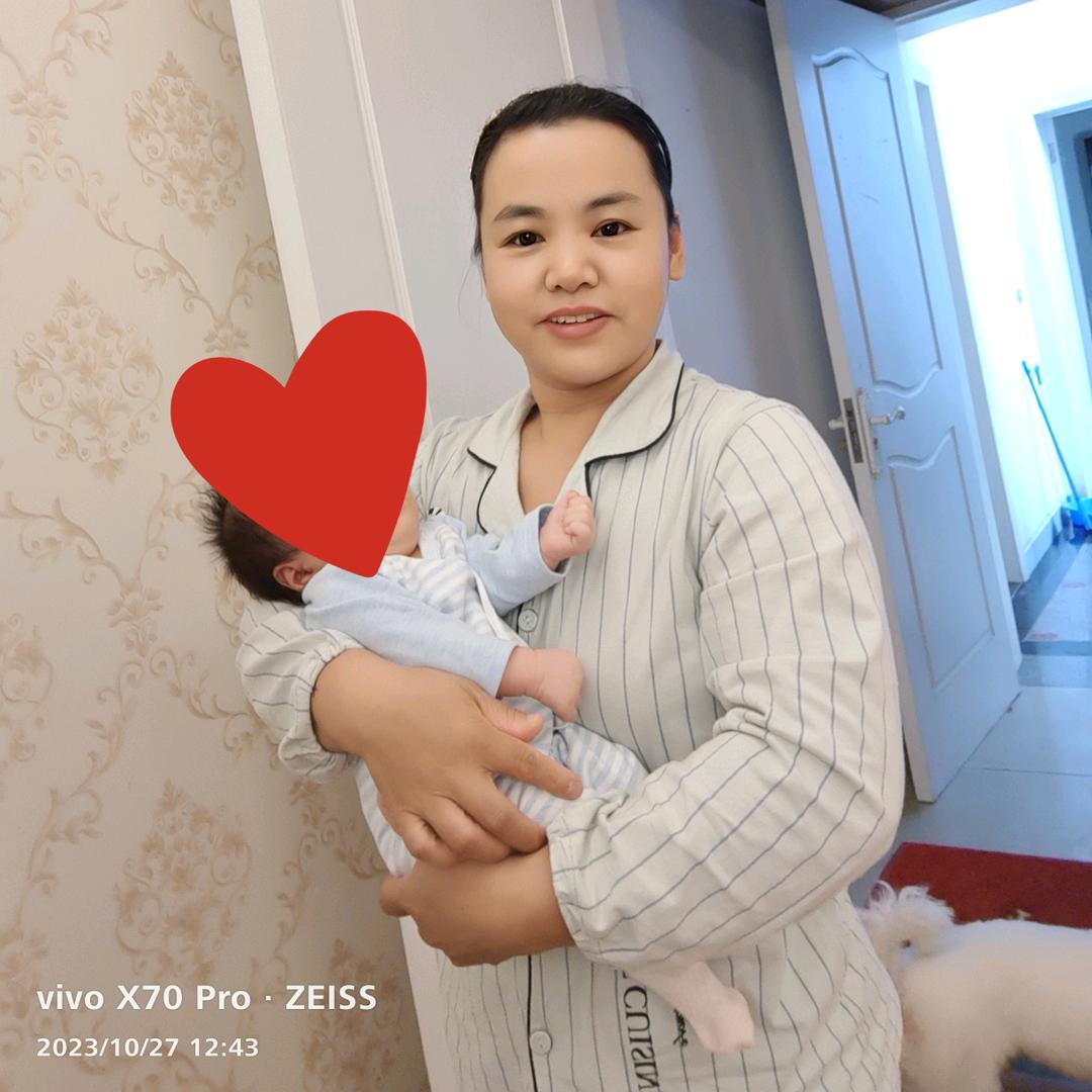 阿九月嫂带徒弟