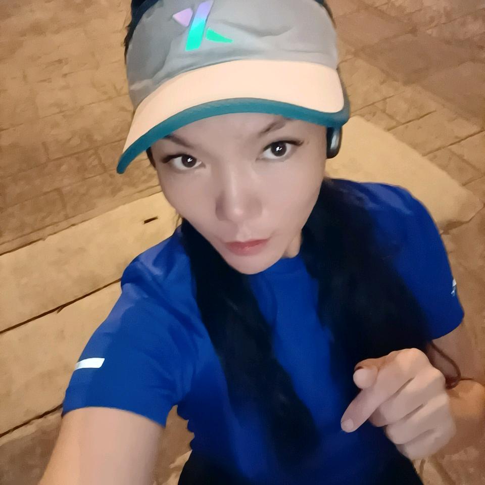 奔跑的丽丽呀