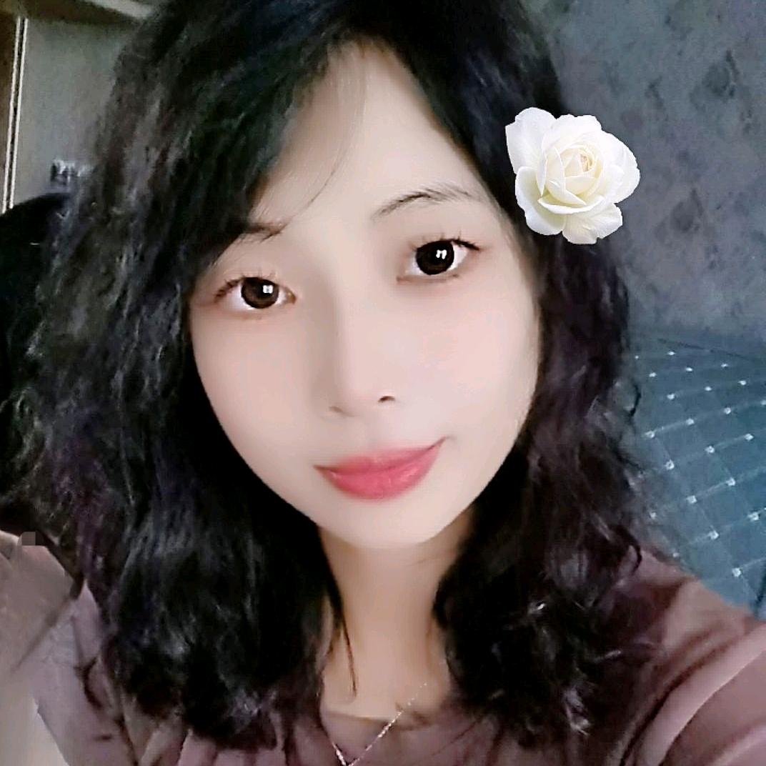 小依