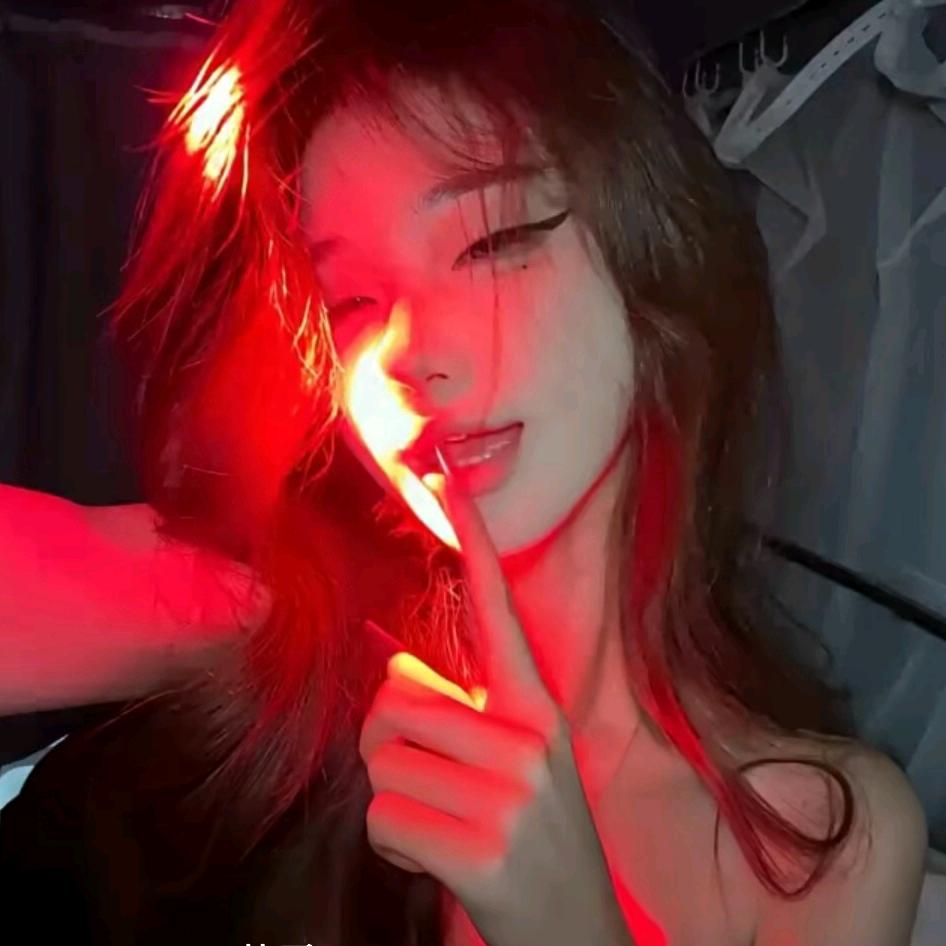 @酸菜鱼头像