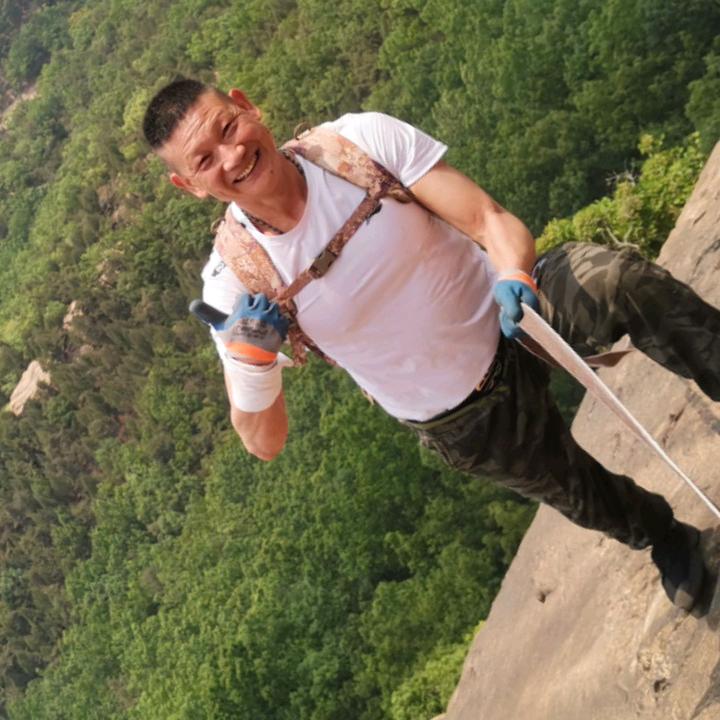 周王天蝎（野得狠）