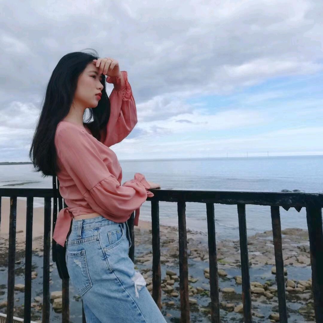 街头流浪的辉仔
