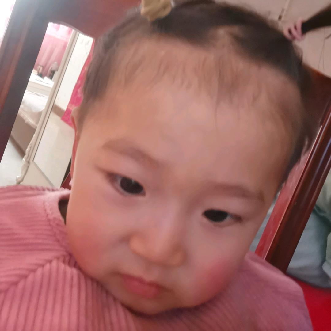 闹闹小孩