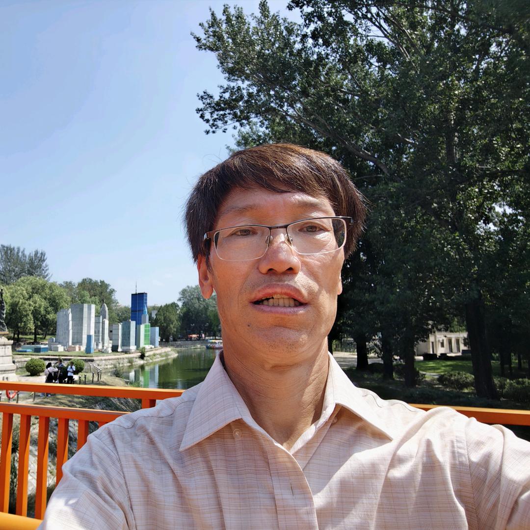 山青老报人