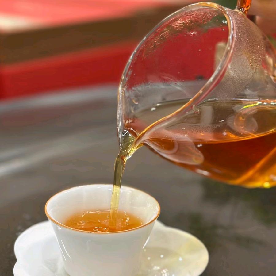 一盏茶，一炉火，一缕炊烟