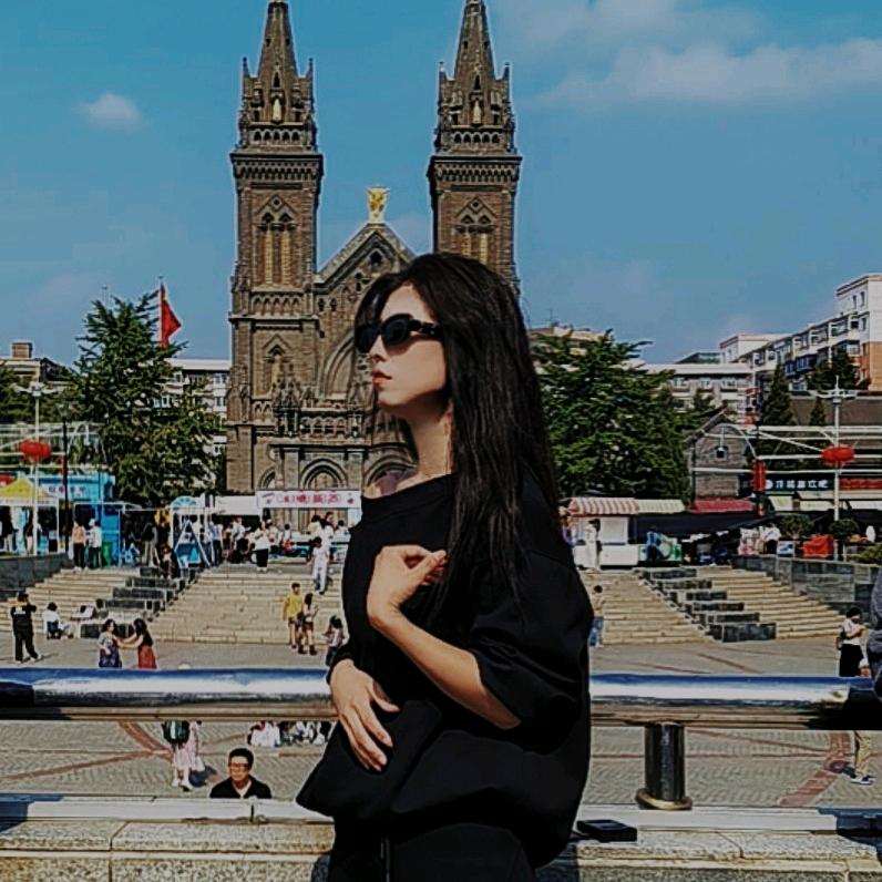 Zh๓ ou ☙家小妞💕