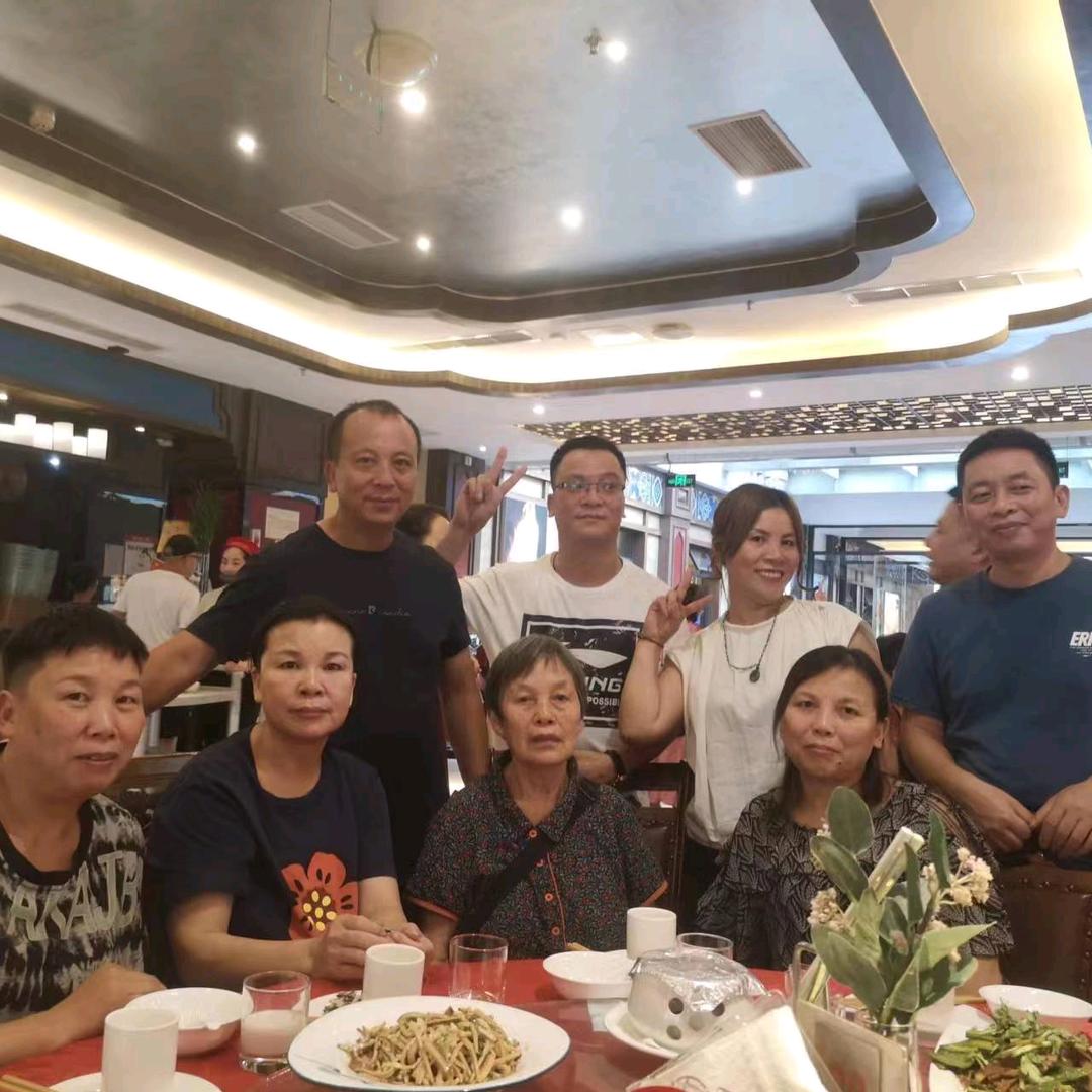 王亚男禽苗批发