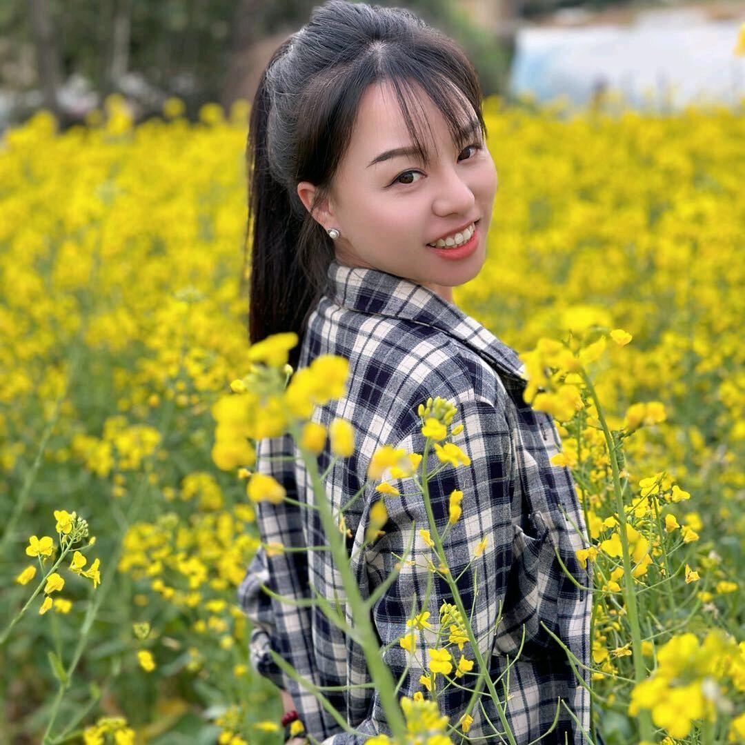 俊妈妈和他的俏孩儿