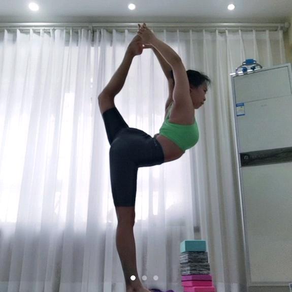 欧阳丽丽Yoga🌺晶小朵