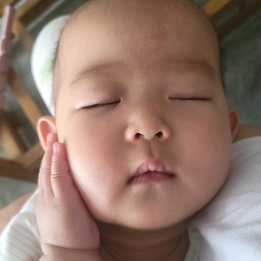 每次吃饱就喊减肥
