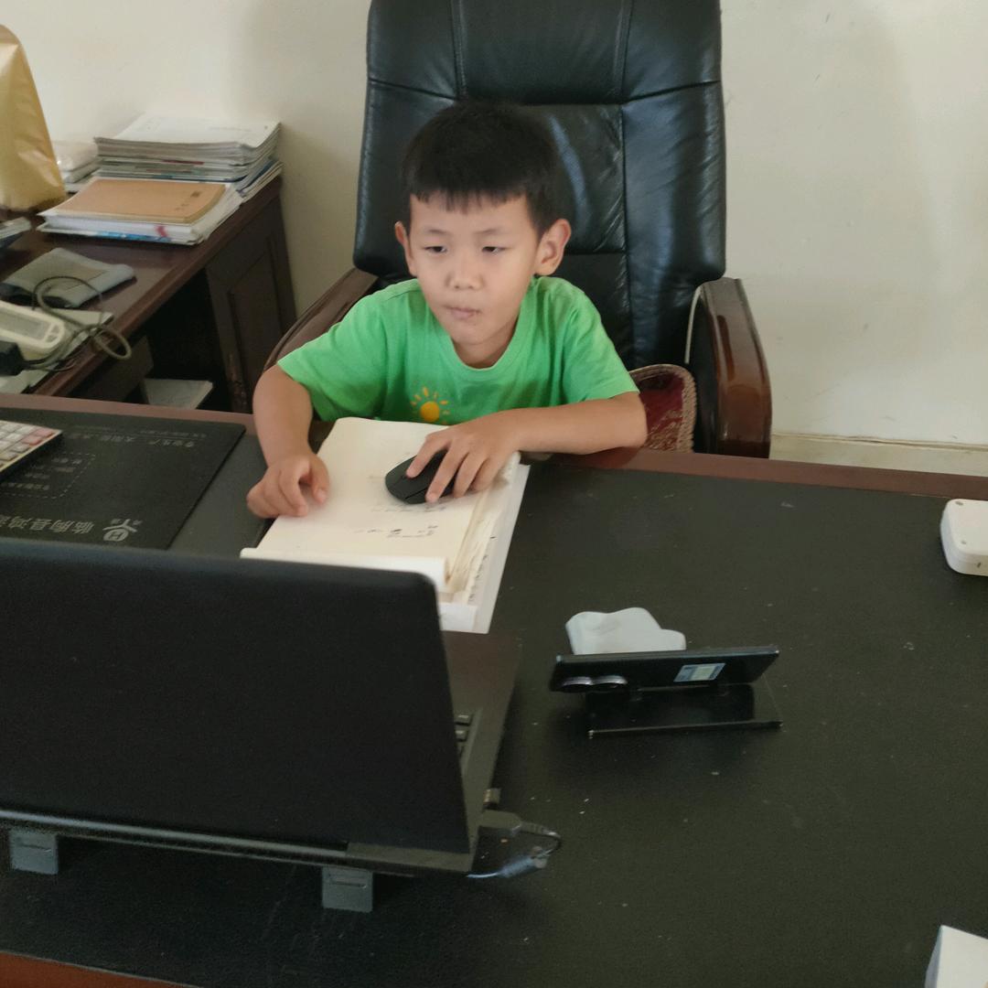 小王