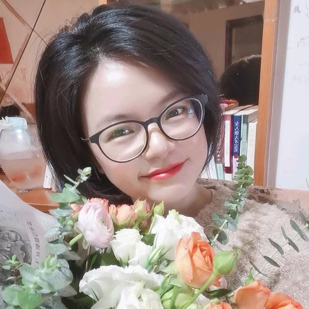 江夏花妍女装（健康心理）