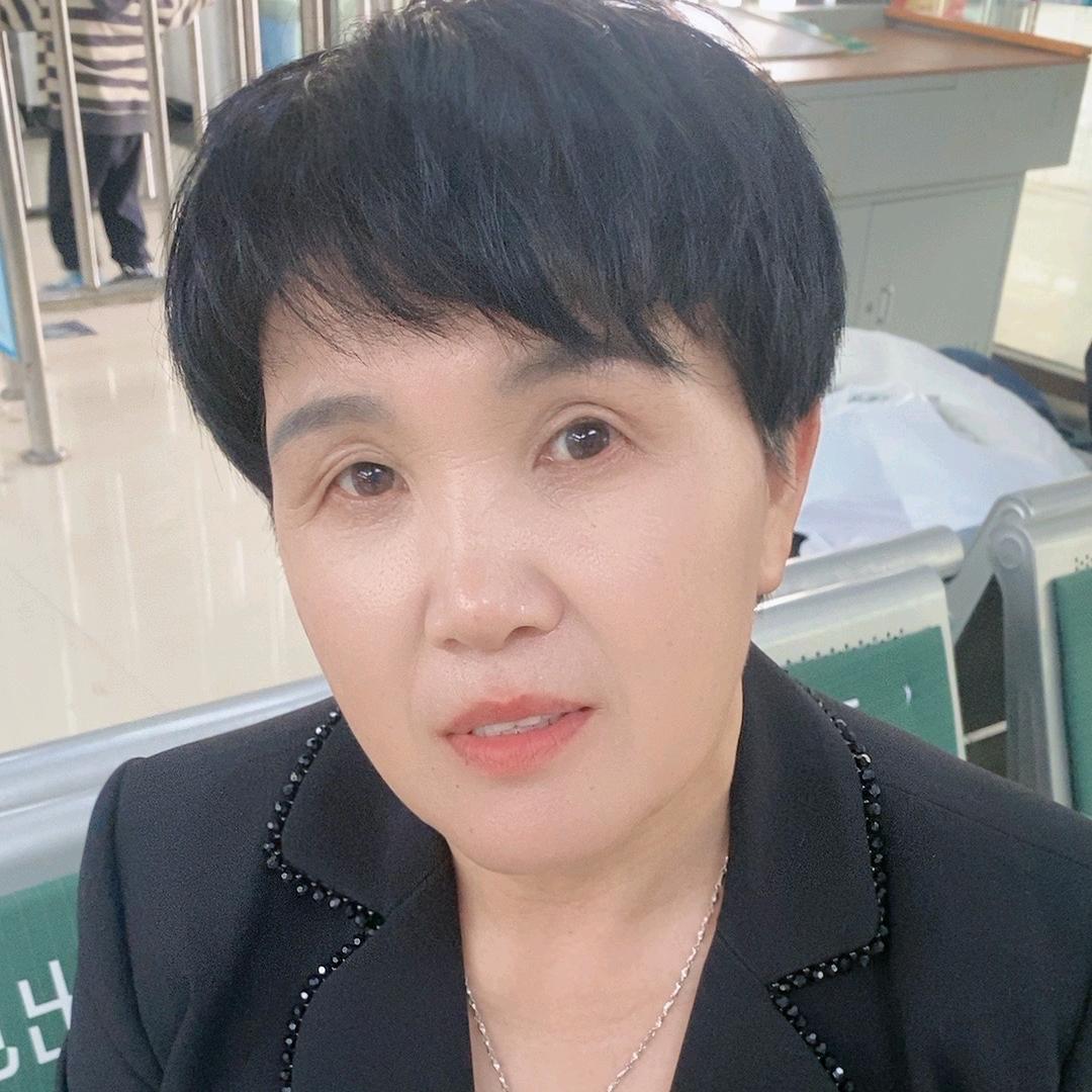 许姐，不定时开播