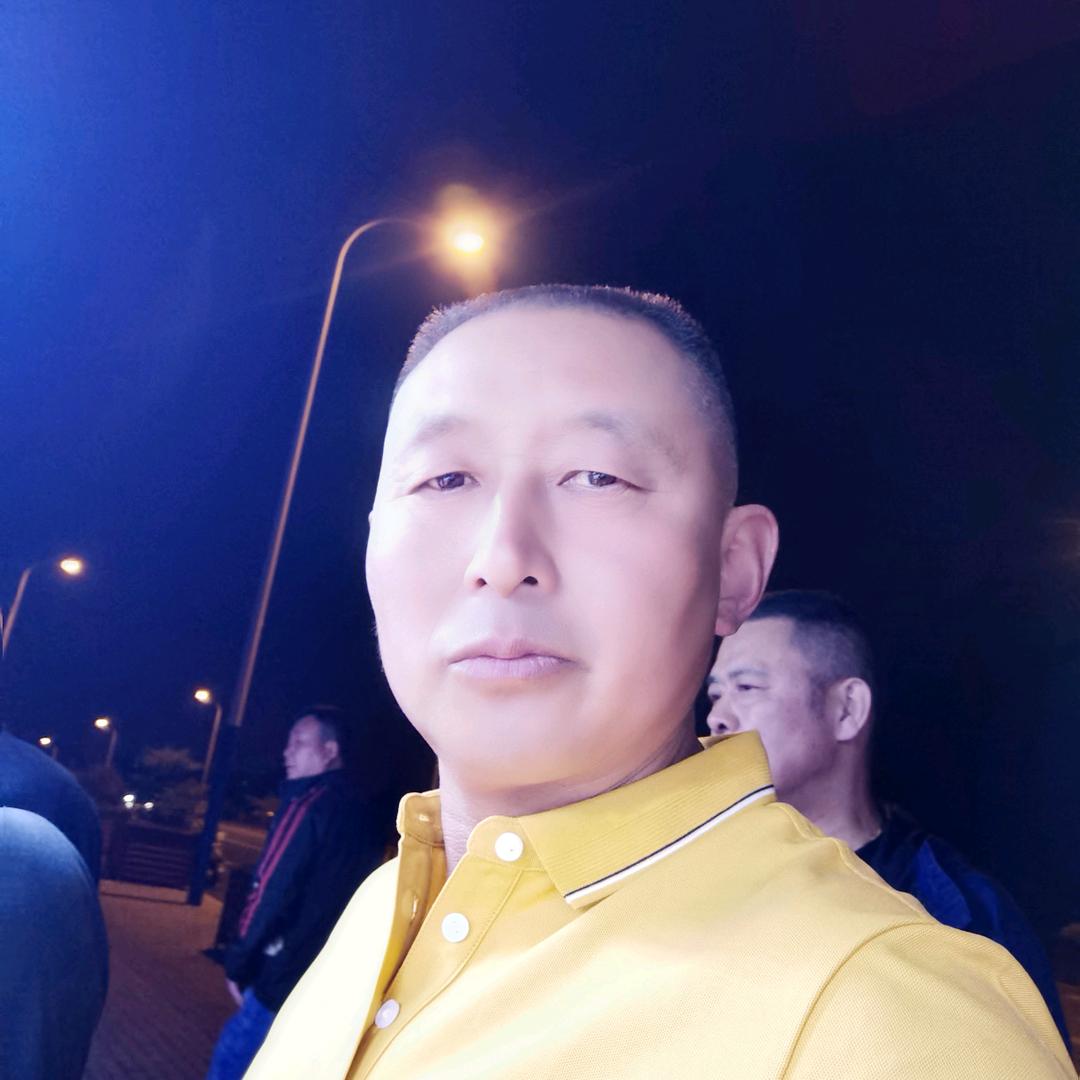 拼搏钢筋工专业后台配大料欢迎来电