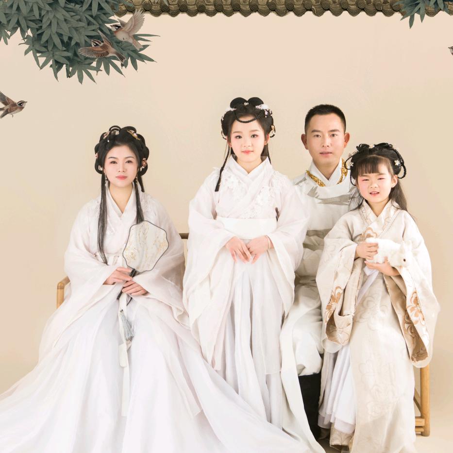 林妹妹欣依制衣