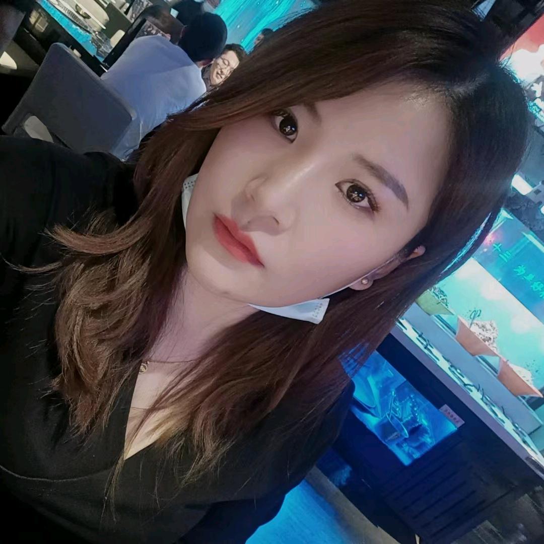 卖鲜花小静静