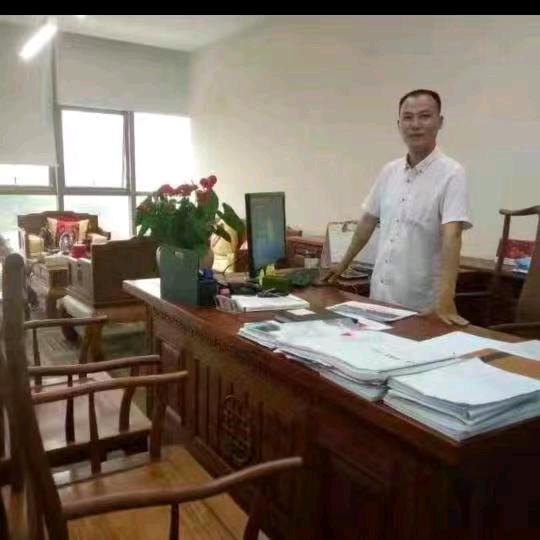 革命战士河婆牛肉粿条汤