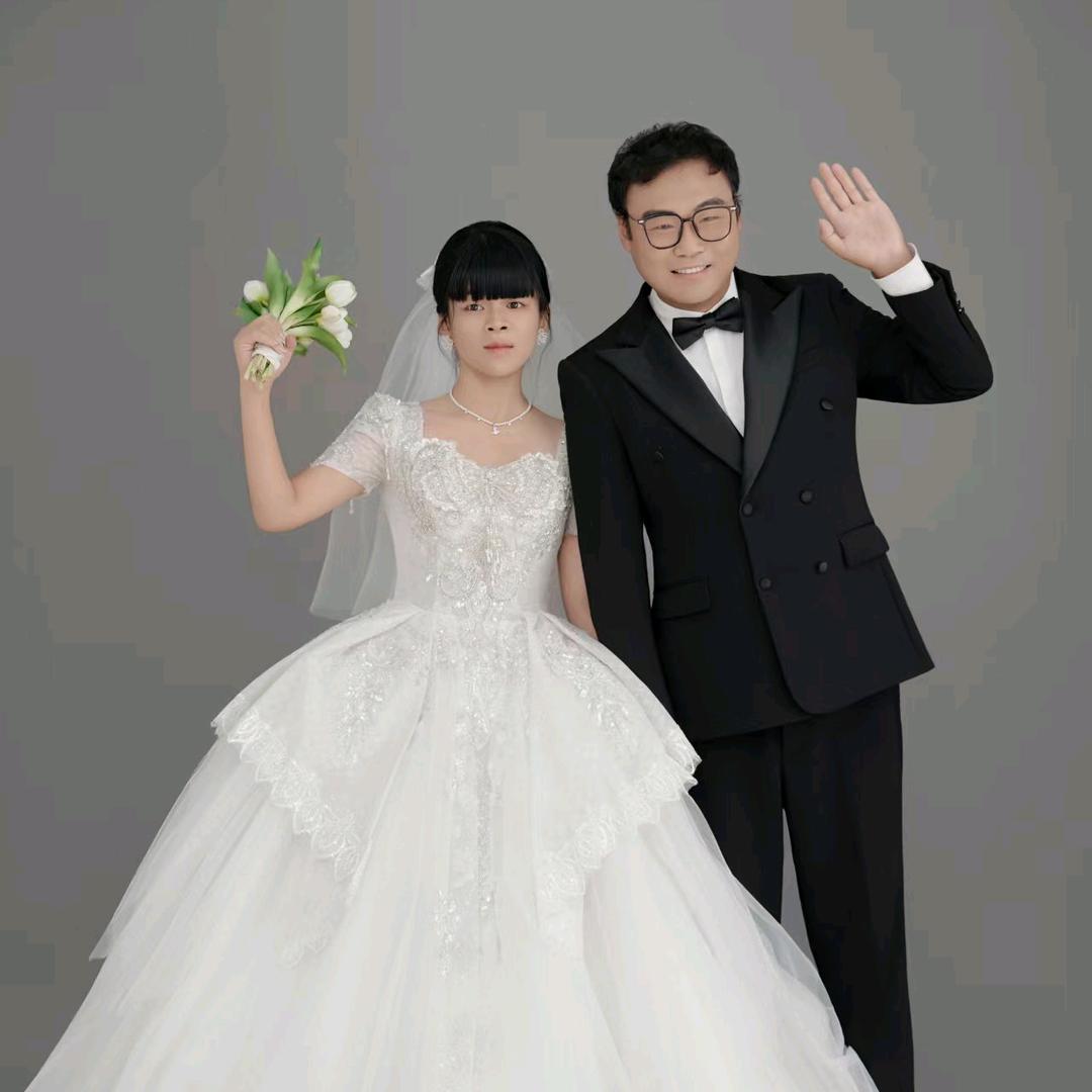 小艳子的❤️王先生❤️