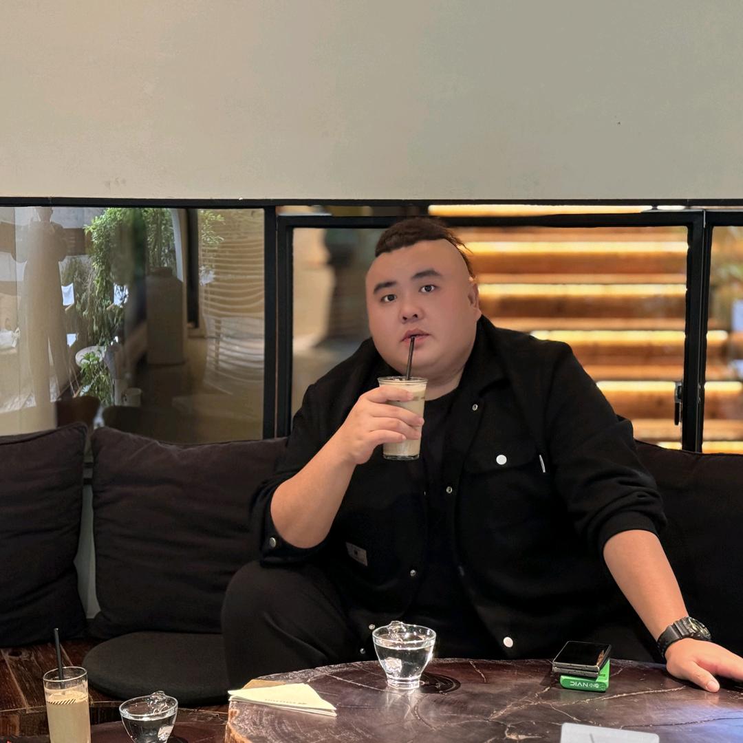 胖子小谭