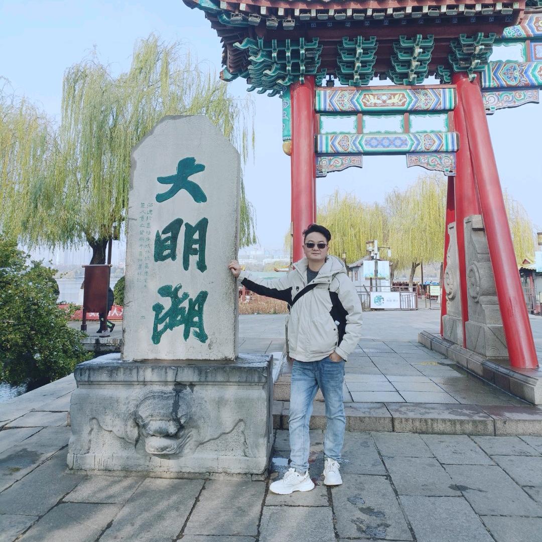 ^O^☞~强颜欢笑~☜^O