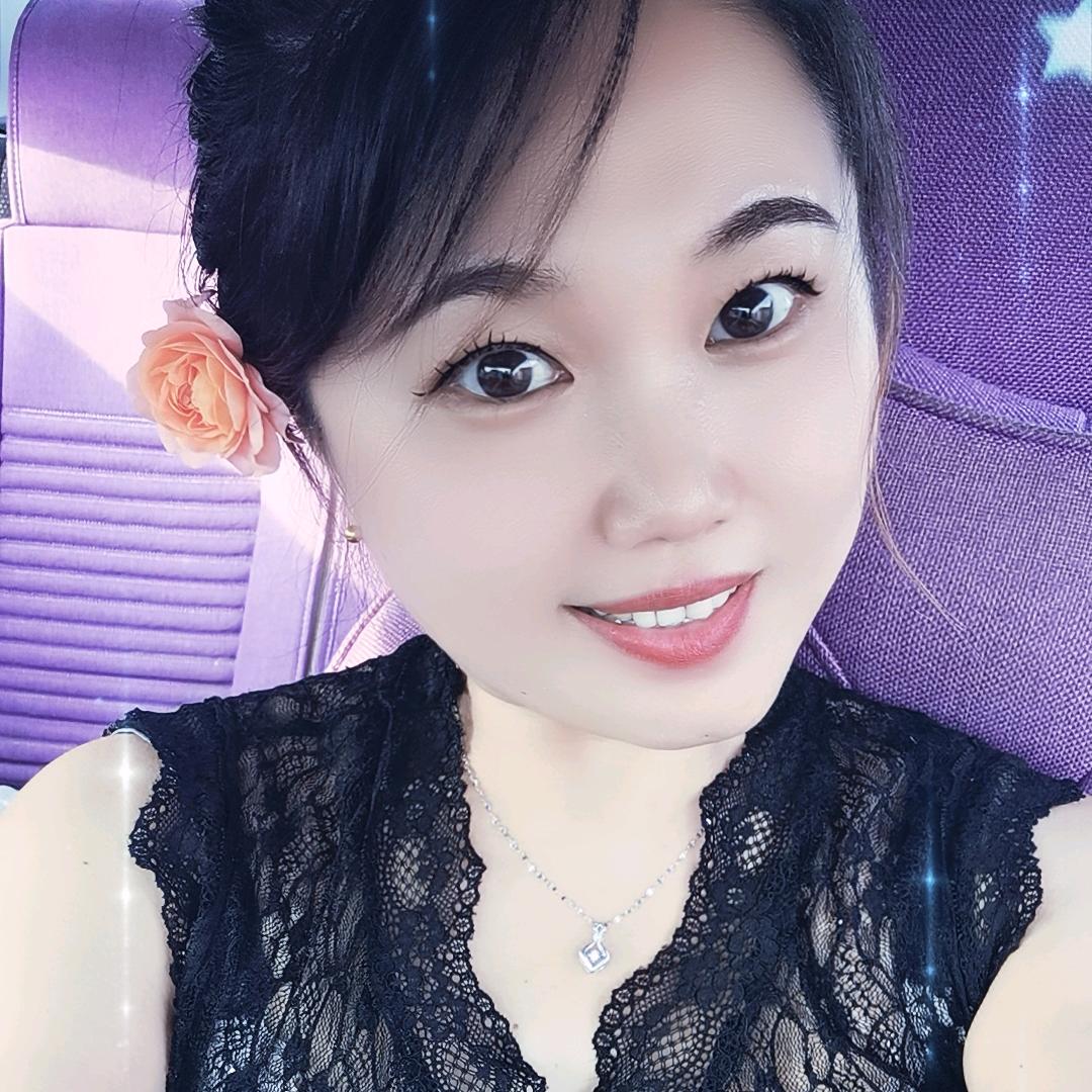 淡淡的微笑_2123
