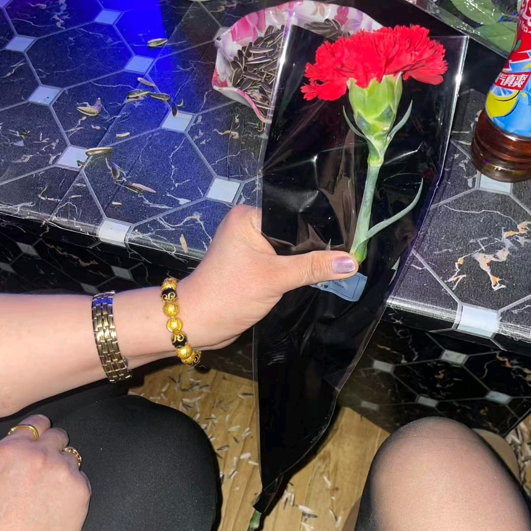 🫰冰花🫰😘