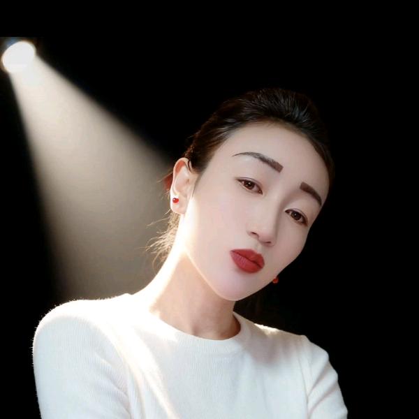林芝姑娘措姆