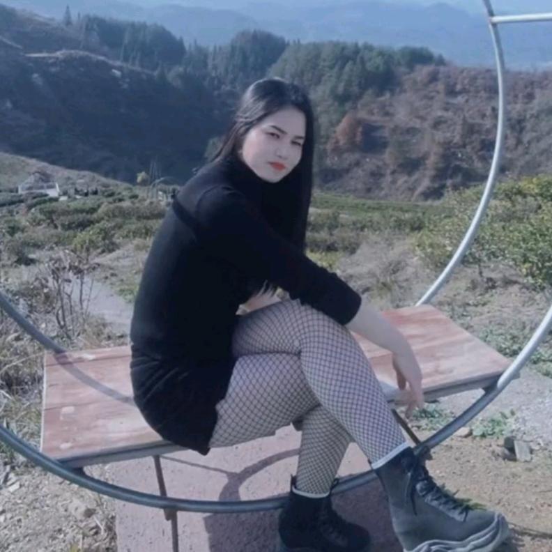陈千金ceqj喜欢跳舞蹈性格乐观开朗