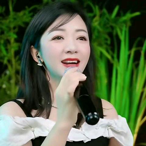 苗家俐俐