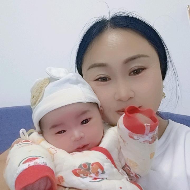 朱家二姐婆孙组合