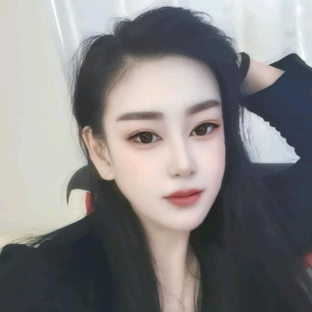 @侽仕空间～小花老师