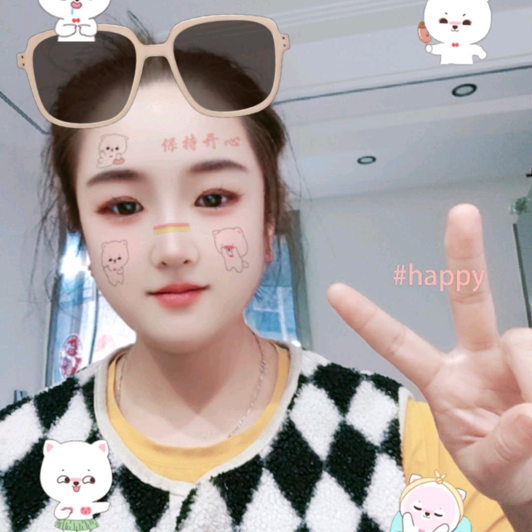 卖鸡肉卷的小姐姐